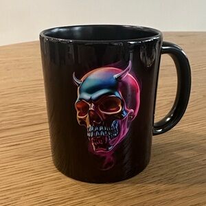 Black Skull Mug